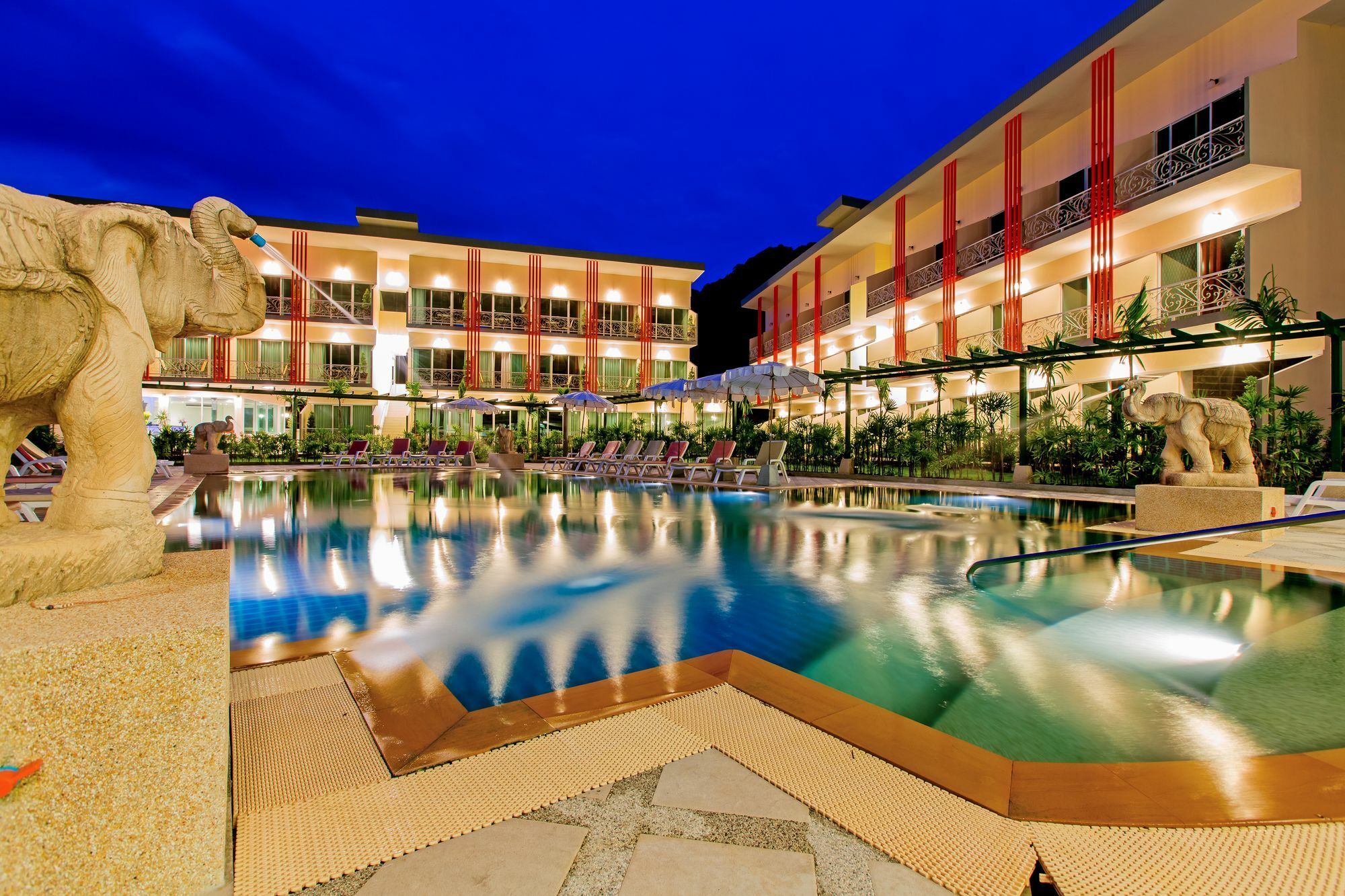 Trend Kamala Resort Praia de Kamala Exterior foto